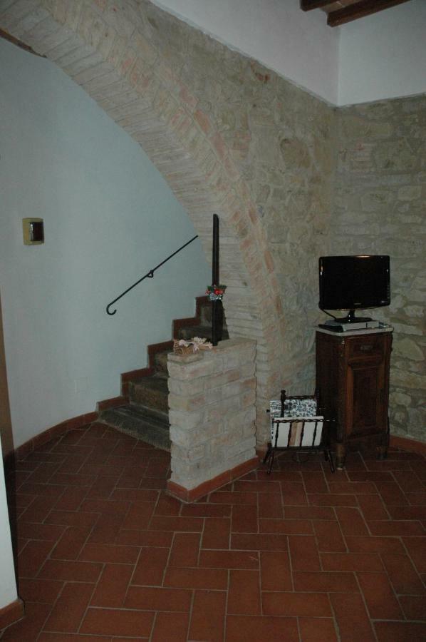 Agriturismo Podere Molino Peccioli Екстер'єр фото